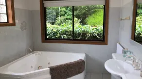 Mount Victoria Lodge - Image 3