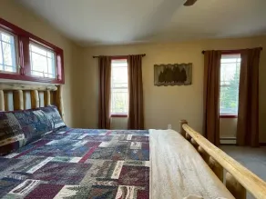 ADK Hideaway - Spacious, modern home nearby to all amenities - Image 5