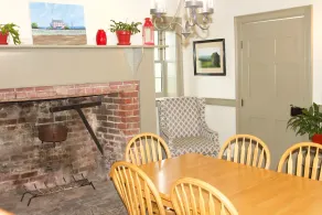 Lincoln Homestead: history, craftsmanship, comfort - Image 5