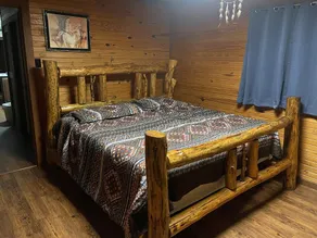 Cozy Country Cabin Getaway now w/ WIFI!! - Image 5