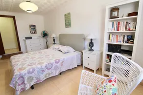 Detached single storey house with garden and private pool Wifi - Image 4