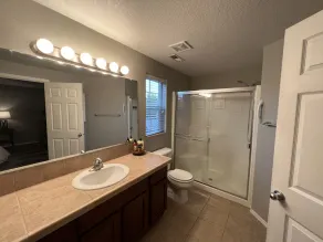 Comfortable home near Outlets, Wineries and Tulip Festival - Image 4