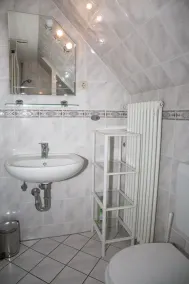 Ferienwohnung/app. für 2 Gäste mit 23m² in Schwerin - Image 2