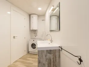 Entire Townhouse Terrace Central 2BD 2 Baths AC - Image 4