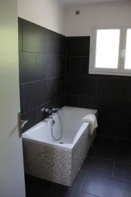 Villa con piscina in Pinet - Image 4