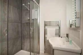 A self catering cottage that sleeps 2 guests  in 1 bedroom - Image 3
