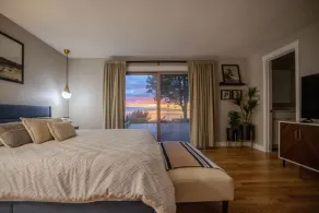 Oceanfront Family Retreat - Image 5