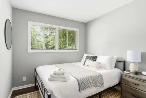 Suburban oasis perfect for families & groups - Image 5