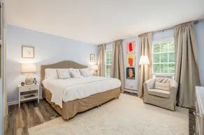BEST Town, Restaurants, 1.5 Hrs NYC! PoshPadsCT HEATED SPA-POOL, Bike, Hike, Ski - Image 2