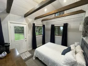Lake-view Cottage on the bluffs above Lake Huron.  Private Stairs down to beach. - Image 4