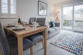 Ty Melyn - 2 Bedroom Cottage - Tenby - Image 4