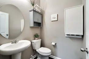 Comfortable Beds, Fastest Wifi, Hot Tub Spa  - Image 3