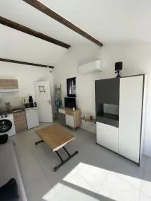 Comfortable studio 5 min from the beach + pool access - Image 4