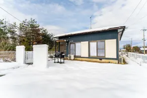 Takashima Lakeside Resort in Kitage - Image 4