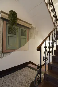 Appartement neuf et de haute qualité, central et moderne de style Art Nouveau - Image 2
