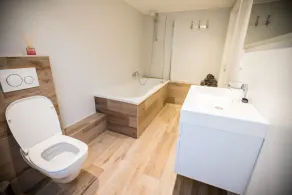 Private Guesthouse with sauna - Image 3
