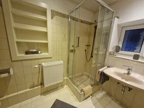 Quiet, friendly furnished apartment (70 sqm) on the edge of the forest near the ski area - Image 5