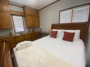  3 HUGE BEDROOMS-SAVE COST - Image 5