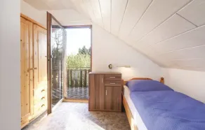 Seepark Kirchheim Ferienhaus bei Nina mit Sauna - Image 4