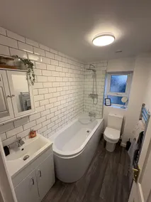 Park House Sleeps 4 With Enclosed Garden - Image 2
