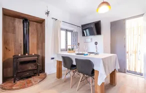 Lovely Home In Malaga - Image 2