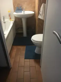 Maison dans résidence fermée avec piscine - Image 2