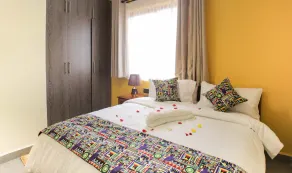 Lantern Serviced Apartments - Image 5