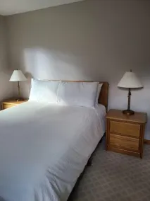 Large Corner Condo in Creekside with a Patio to enjoy the Views  - Image 4