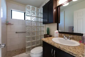 Maui steps from the beach! Remodeled, well appointed.*Hono Kai B9* - Image 3