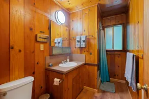 Ameer - room Masoods Lodge - Image 2