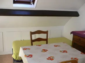 Grande chambre indépendante tout confort - Image 2