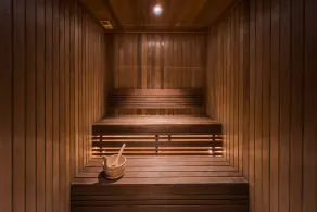 Luxury Home - Image 4