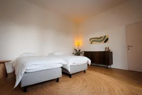 LOFT-54 -Exclusive Apartment with Terrace - Image 3