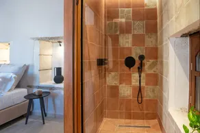Pavlina Villa , a hidden gem with heated pool and ping pong! - Image 3