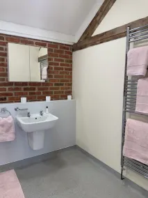 The Luxury Annex at Barmby Moor House - Image 2