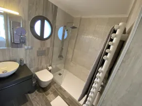 Stylish, Modern Villa, Airport Transfer on Arrival & Luxury Welcome Pack - Image 3