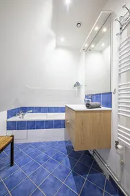 Beautiful cottage with heated swimming pool and large unoverlooked garden - Image 5