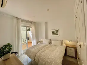 2-Bed Sea View Apt 10 mins from Puerto Banus - Image 4