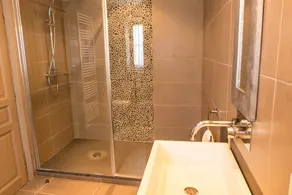 2 beautiful farmhouse upto 16 people private pool, views and air conditionning - Image 3