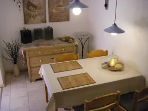 beautifully furnished apartment right on the lake Hillebachstausee - Image 5