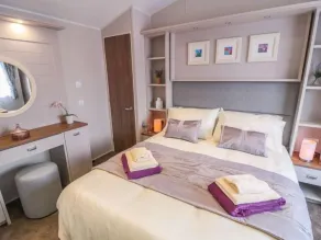 ROSE LODGE, pet friendly, luxury holiday cottage in Staithes - Image 3