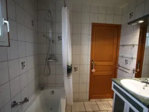 Charming Cottage with Large Garden, Near Spa and Ski Resorts - Image 2