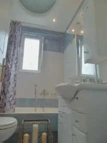 ATHENS METRO MALL apartment - Image 3
