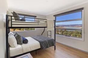 Panorama - Overlooking Lake Eildon - Image 5