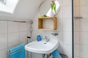 Ferienwohnung \"Nicole\" mit Seeblick, Balkon und WLAN - Image 3