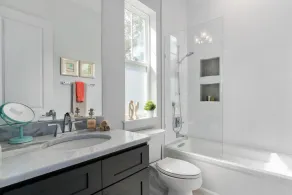 Located in the heart of lovely College Park easy access to downtown Orlando. - Image 3