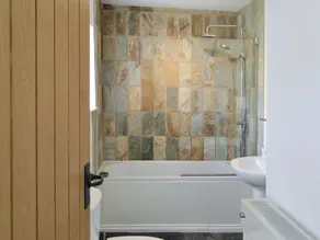 1 bedroom accommodation in Ovington - Image 2