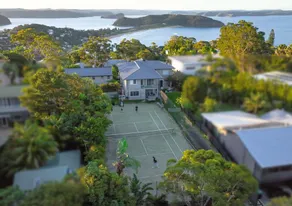Luxury family resort style Palm Beach home with tennis court, spa and pool  - Image 4