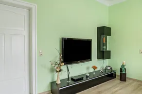 Apartamento \"Burgblick\" com vista para a montanha, terraço partilhado e acesso Wi-Fi - Image 2