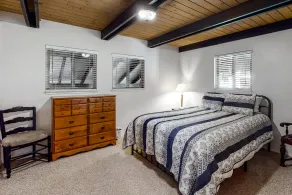 Dog-Friendly Wooded Retreat W/ Large Deck, Gas Grill, Full Kitchen & Fireplace - Image 5